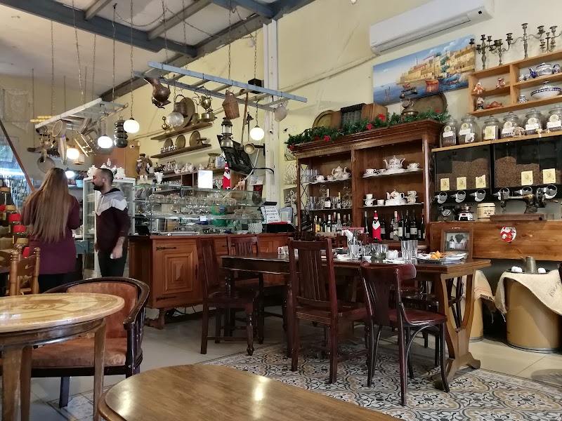 Daily Coffee & More in Tel Aviv-Yafo